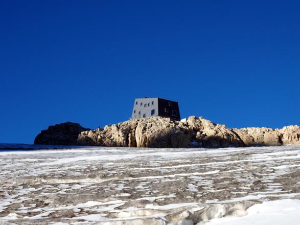 Neue Seethalerhütte ~2742m