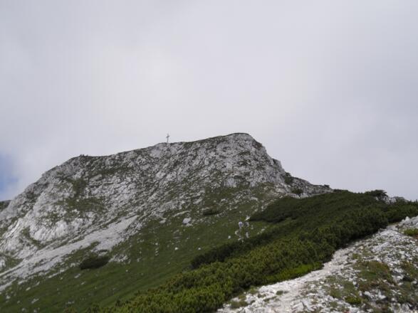 Kurz vor dem Gipfel braucht man auch die Hände um nach oben zu gelangen.