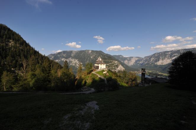 Beim Rudolfstrum haben wir die Wahl entweder mit der Salzbergbahn oder zu Fuß zurück zum Ausgangspunkt zu kommen.