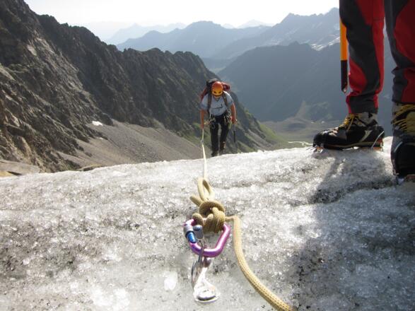 Die letzten Meter im Blankeis am Berglasübergang.