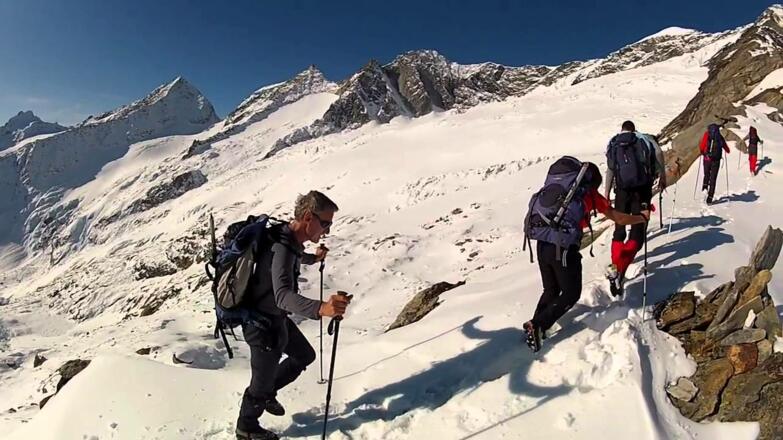 Seilbahnfahrt Essener und Rostocker Hütte