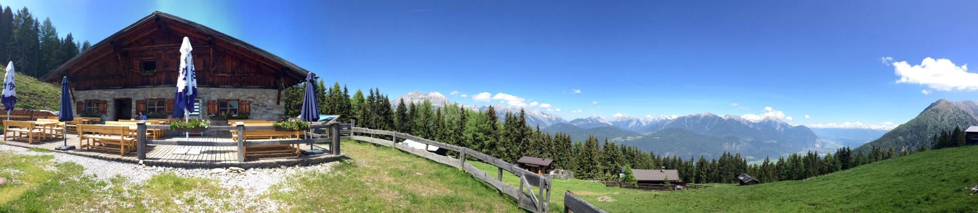 Oberhofer Melkalm mit Sonnenterrasse und Panorama