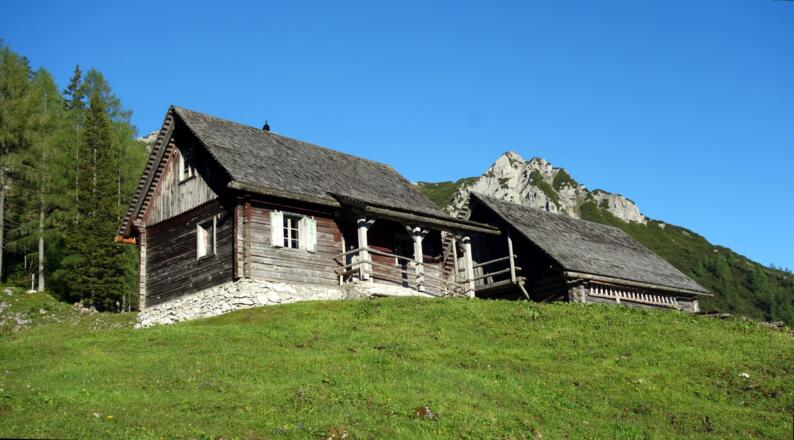 Laglalm 1324m mit Mannsberg