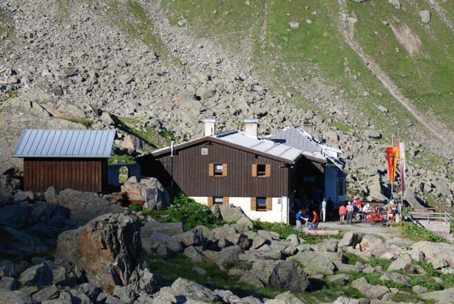 Morgenstimmung an der Tübinger Hütte