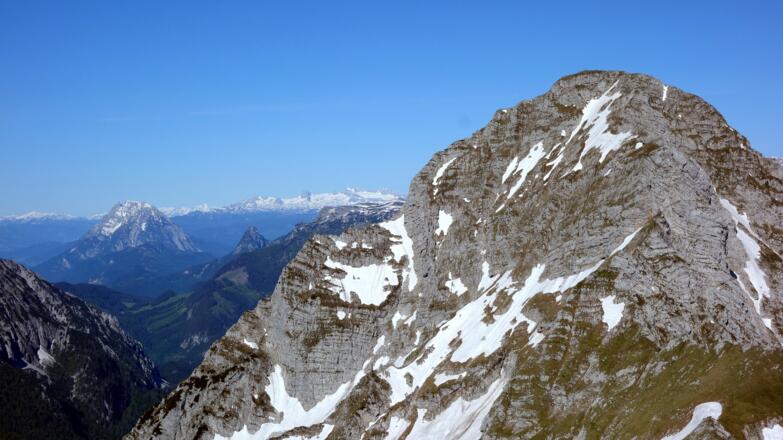 Gr. Pyhrgas mit Dachstein