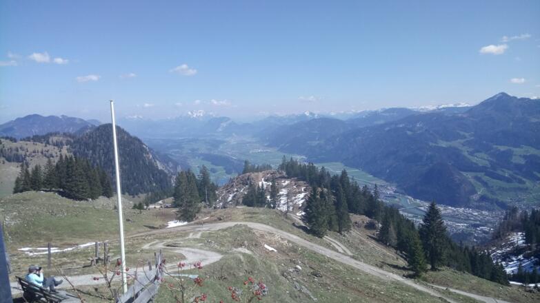 Hinunter ins Brixental