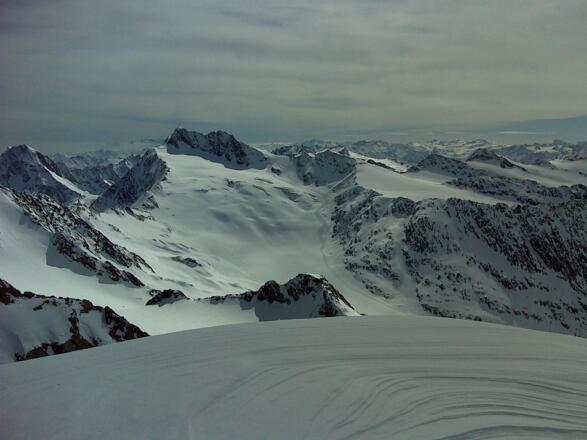 Vom Gipfel zur Hochwilde