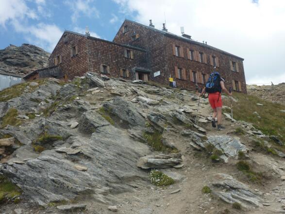 zum Defreggerhaus