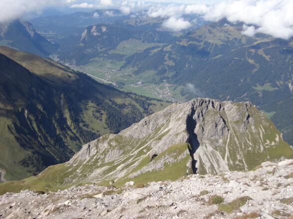 Blick über die Kleine Künzelspitze in den Bregenzerwald