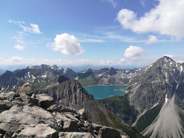 Blick Gipfel -> Lünersee