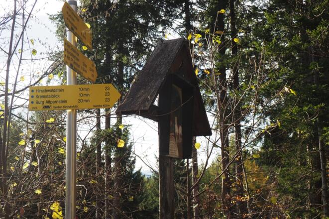 Eustachiuskreuz mit Tafeln, 1000m
