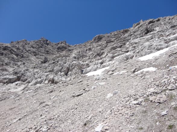 Abstiegsweg an der Südseite