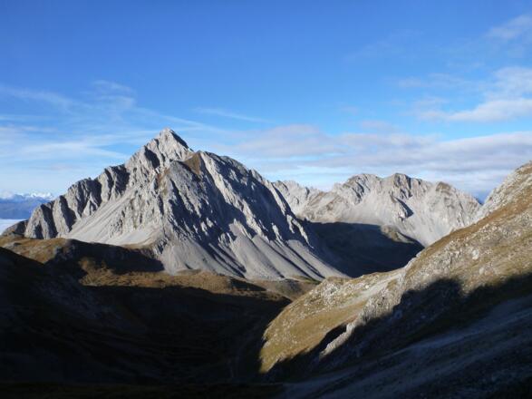 Blick zur Rumer Spitze