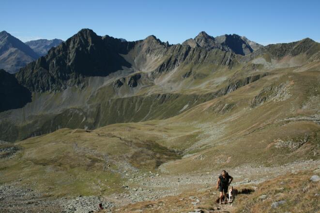 Die Zirmbacher Narrenböden - eine einsame durchaus sanfte alpine Landschaft.
