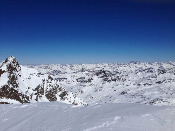 Vom Signalhorn. Links das Silvrettahorn