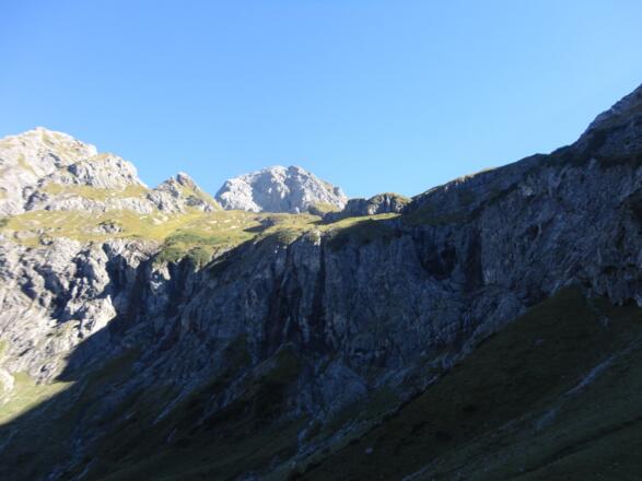 Blick zum Glattjöchle und Hohen Künzelspitze