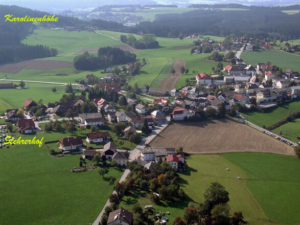 Neukirchen an der Vöckla von oben