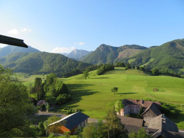 Blick vom Gasthof Federlehner nach Süden in die Oberösterr. Voralpen