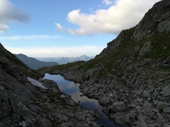 Ankogel-Hochalmgruppe: nach Verlassen des Hannoverhauses, am Weg zur Mindener Hütte - der kleine Tauernsee