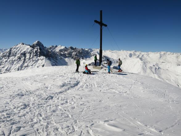 ... den Gipfel der Nockspitze (2404 m) bzw. der Saile, wie die Stubaier sagen.