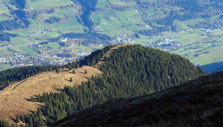 Tiefblick zur Platte und nach Mittersill