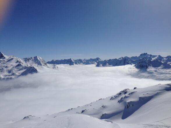 Gipfelblick ins Tirol