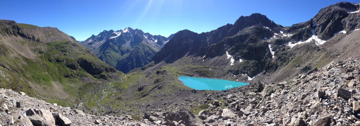 Tag 2: Mittelberglessee mit Geigenkamm