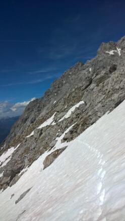 Querung nach der Fußballwiese bei Altschnee