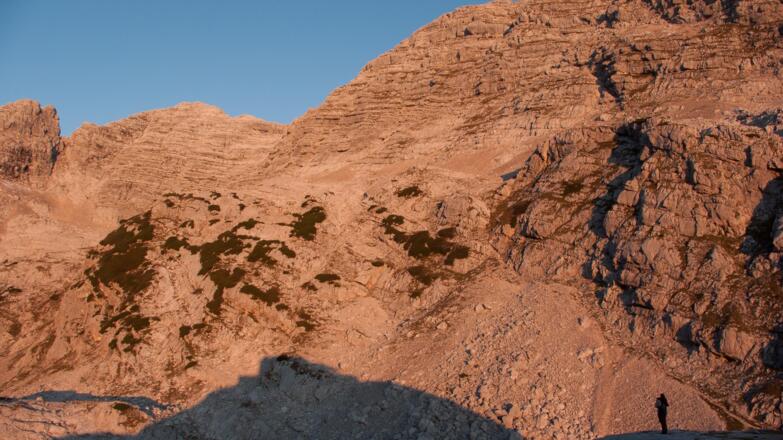 Blick auf den Aufstieg zum Mittagshorn von der Schmidt-Zabierow Hütte