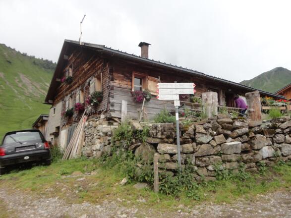 Wegweisere an der Zafernalpe
