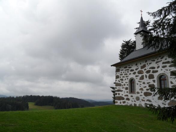 Getrübter Blick von der Kammererkapelle ins Umland