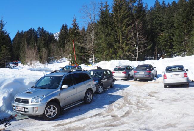 Kleiner Parkplatz Ramsau ~775m