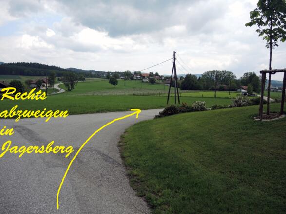 Rechts abbiegen in Jagersberg