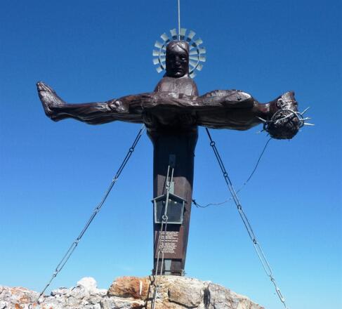Gipfelkreuz von der Schönfeldspitze