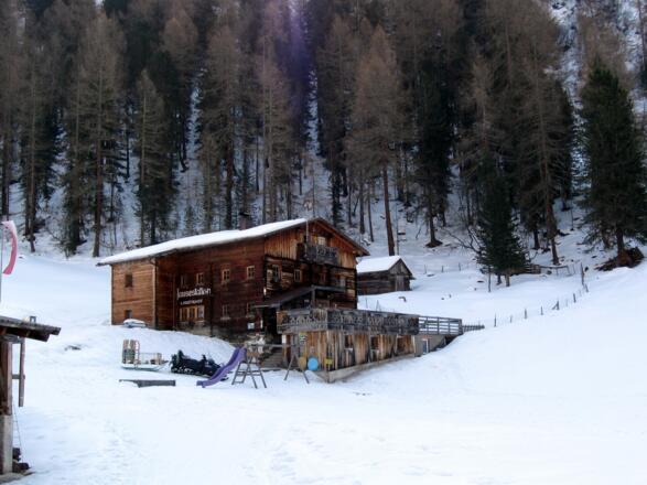 Jausenstation Larstighof. Eine gute Einkehrmöglichkeit, aber besser auf dem Rückweg.