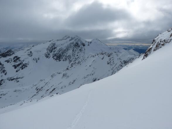 Am Gletscher mit Blick zum Feuerstein