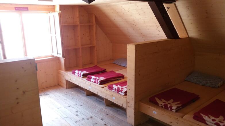 Renoviertes schönes Lager in Mannheimer Hütte.