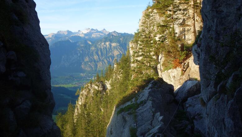 Querung um 1260m mit Dachstein