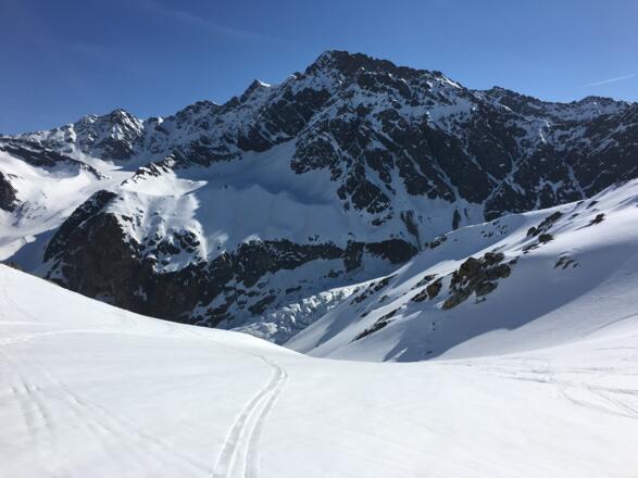 Unterhalb der Rauherkopfhütte