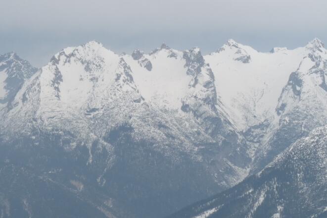 Blick nach Norden zur Pleisenspitze, Larchetkarspitze und Gr. Riedlkar Spitze.