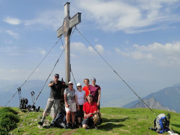Gipfelkreuz vom Vorderen Sonnwendjoch
