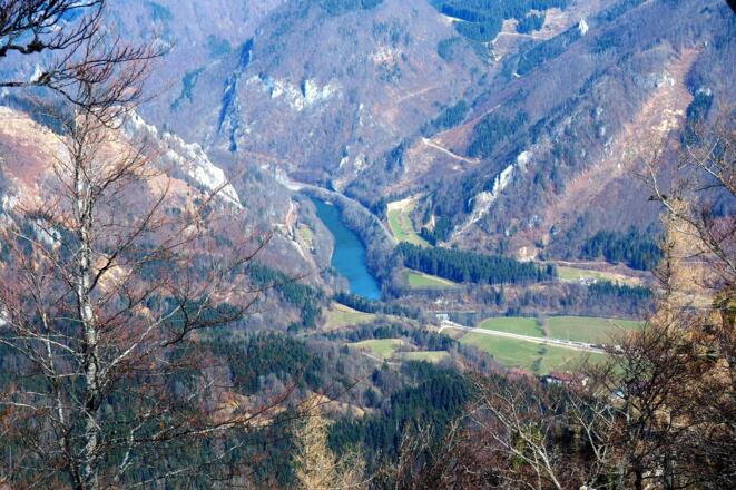 Blick ins Ennstal (1380m) vom Gratweg zum Hühnerkogel