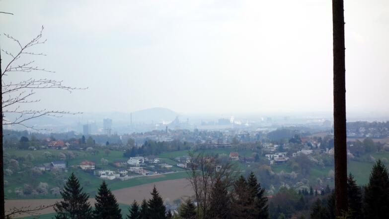 Blick über Leonding zur VÖEST ~405m