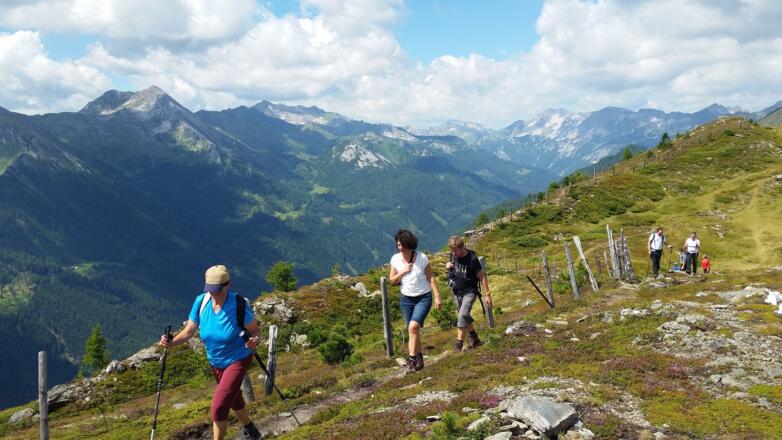 Weiter geht es auf dem Kamm