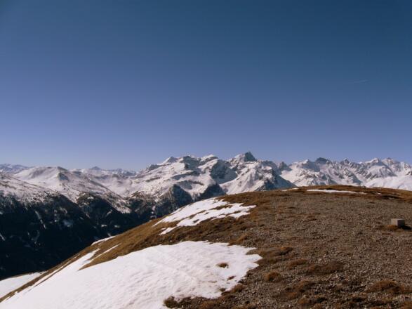 Pflerscher Tribulaun, Pflerscher Pinggl, Hoher Zahn.
