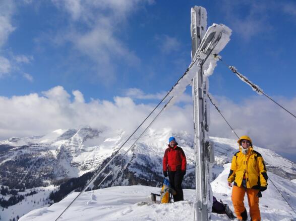 Gipfel mit Blick Richtung Warscheneck und Roter Wand