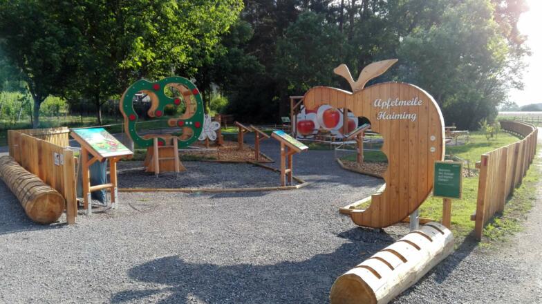 Spielplatz Apfelmeile mit E-Bike Ladestation