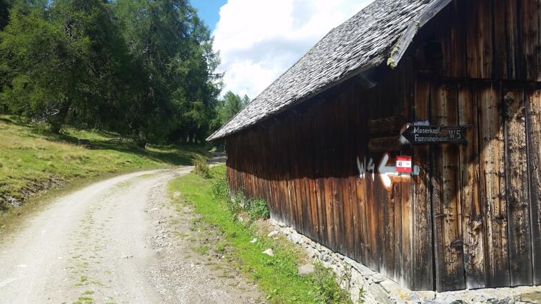 Folgen Sie den Rundweg