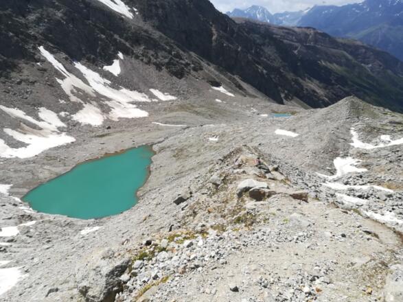 Sonnblickgruppe: nach dem Durchwandern des Kleinfleißkeeses - der Weg (etwas später am Zirmsee vorbei) zum Alten Pocher bei Heiligenblut