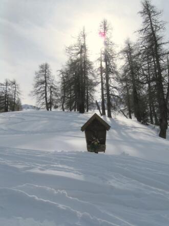 Marterl neben der Abfahrtsroute.